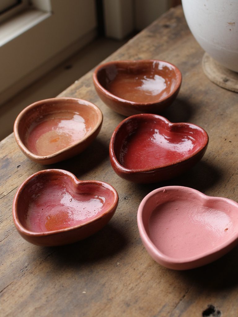 heart shaped pinch pots
