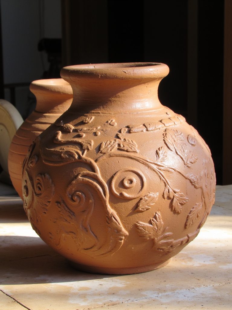 textured pinch pot techniques