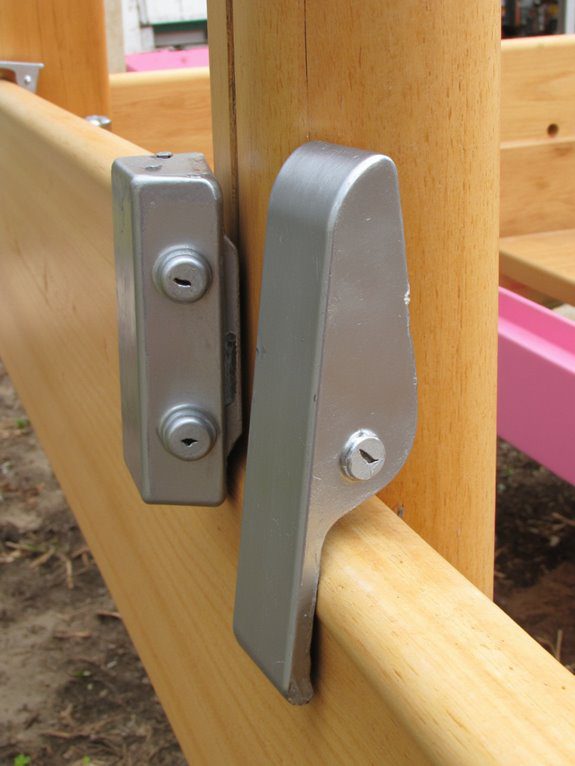 wooden beam stability brackets