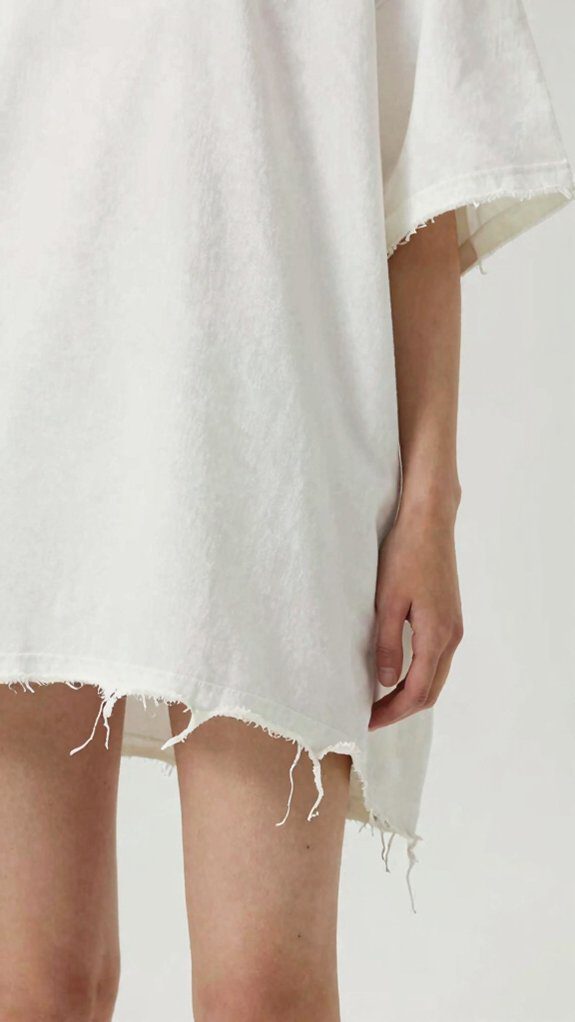 asymmetrical cropped diagonal hem