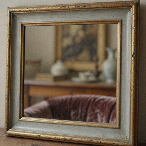 chalk paint distressed mirror frame